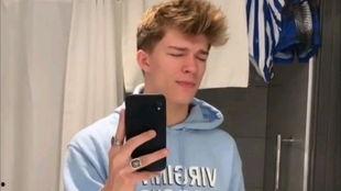 娱乐圈吃瓜视频解说,吃瓜视频背后的真相与笑料  第2张